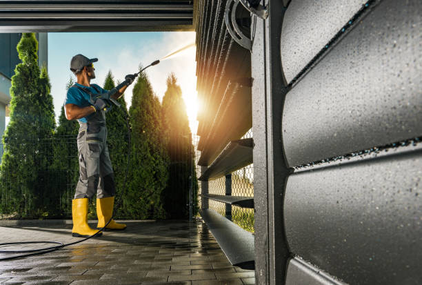 Best Patio and Deck Pressure Washing  in Linden, CA